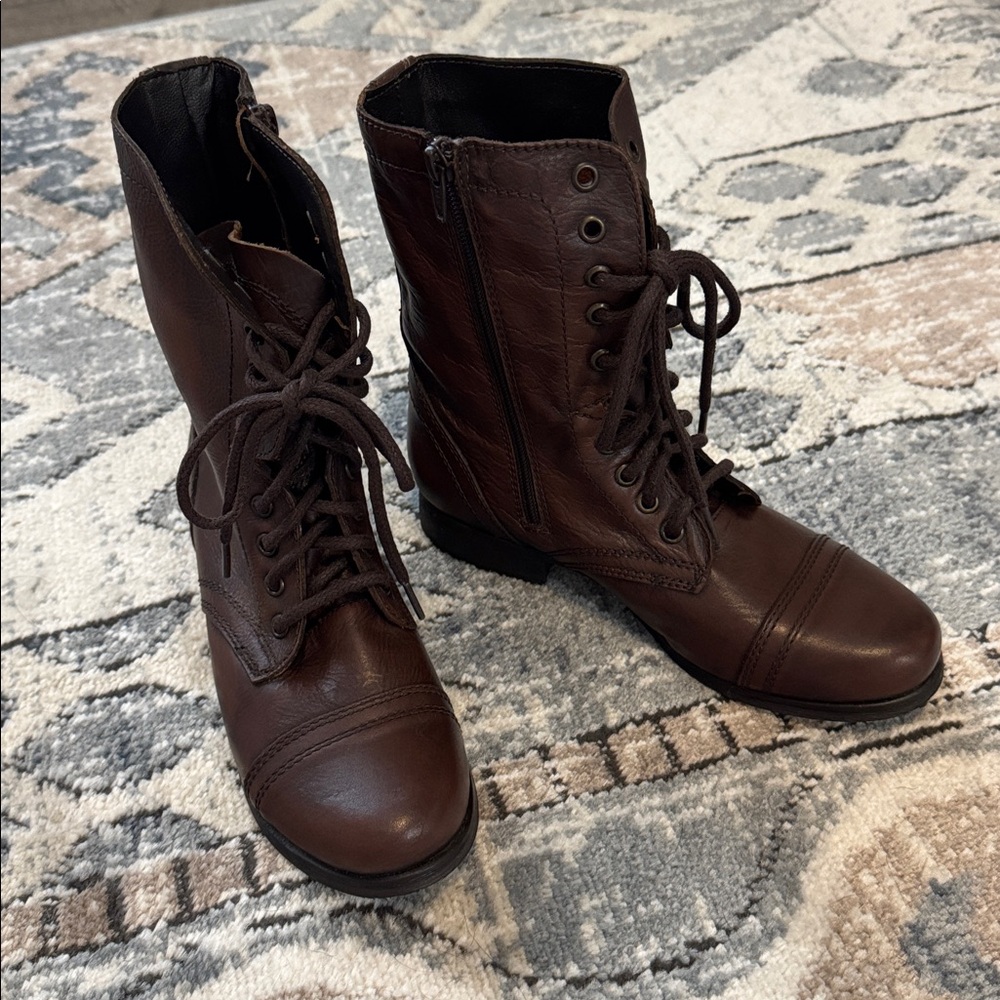 Steve Madden TROOPA Boots